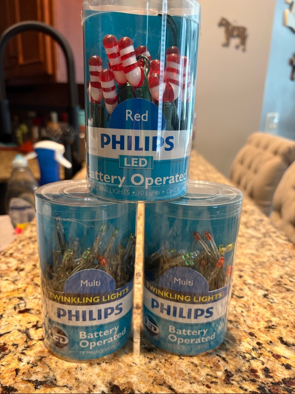 Philips Battery Operated LED Twinkling Lights - Red & Multi